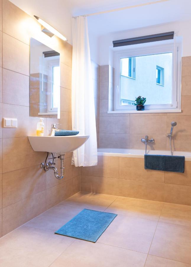 וינה Pal'S Favoriten Apartment מראה חיצוני תמונה
